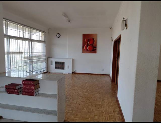 3 BEDROOM HOUSE FOR SALE IN OBSERVATORY